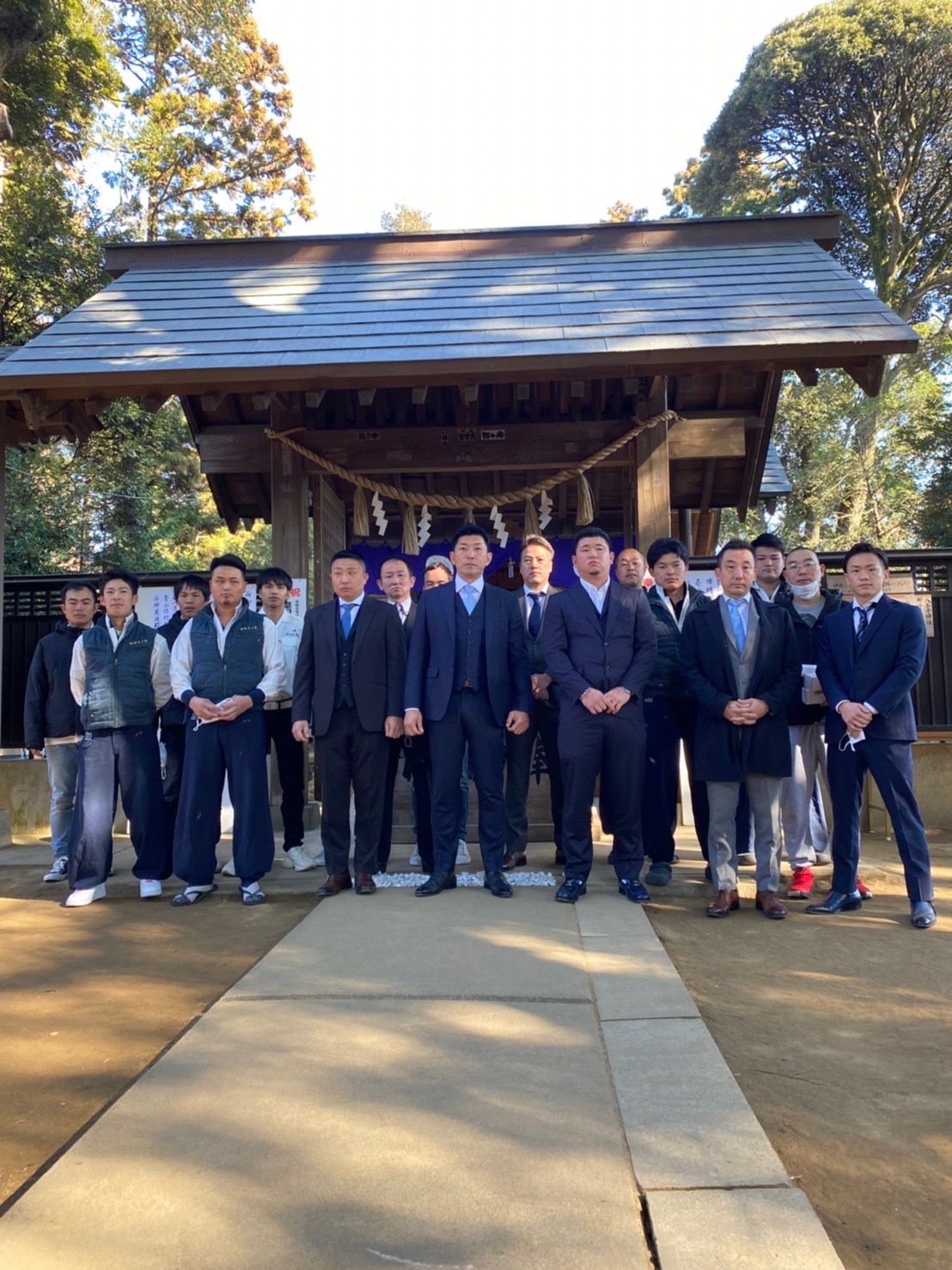 八王子神社へ参拝イメージ